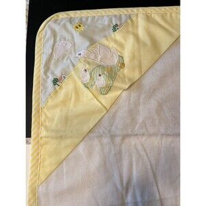 Vtg Quiltex Hooded Baby Receiving Blanket White Yellow Trim Ducks Shower Gift